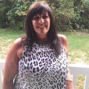 Meet your Posher, Denise